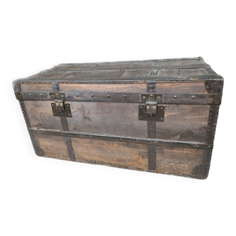 Wooden travel chest