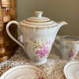 Porcelain coffee or tea service