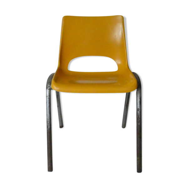 Chaise enfant plastique jaune