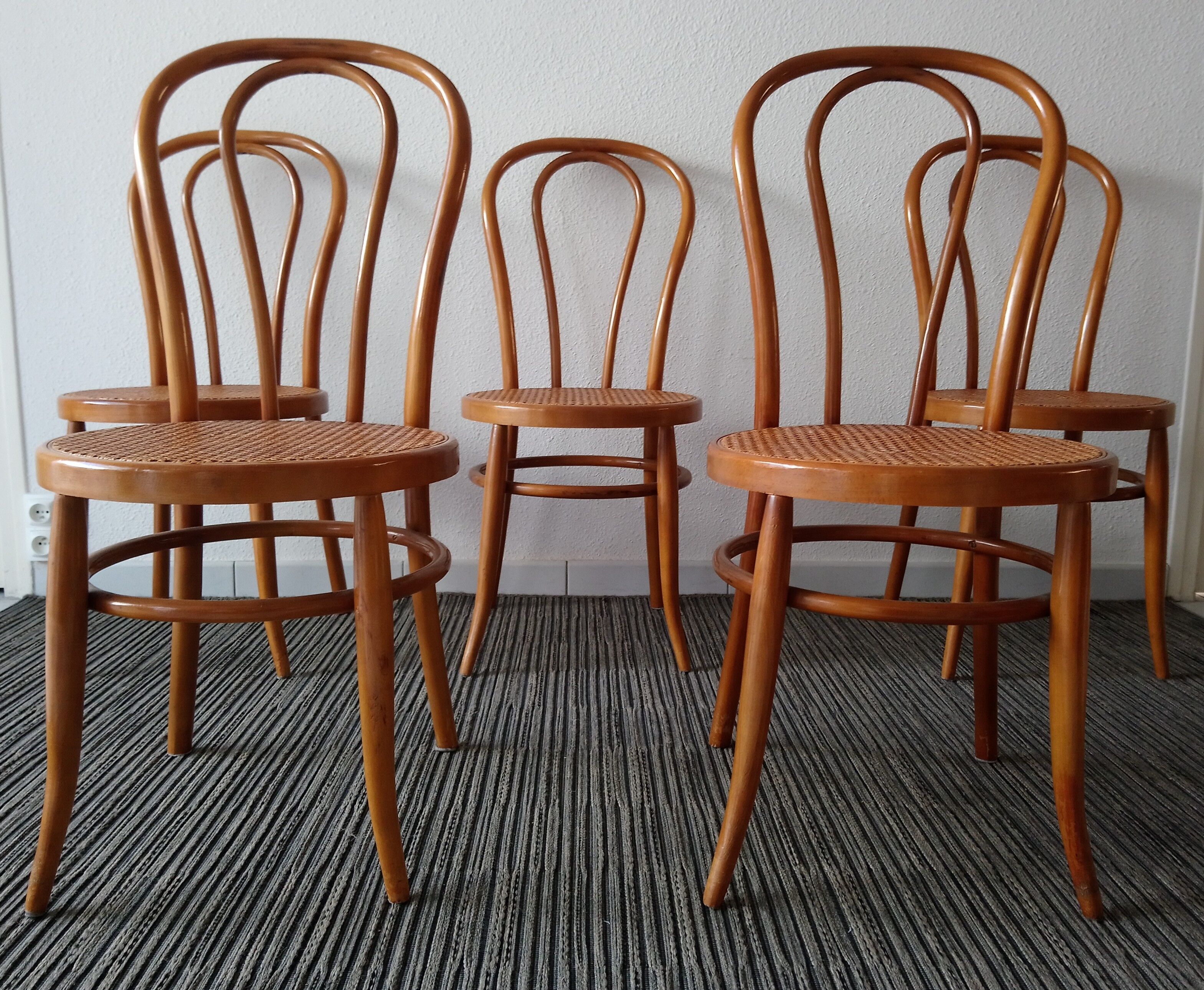 Suite of 5 chairs bistro 70's