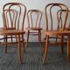 Suite de 5 chaises bistrot caramel cannées années 70