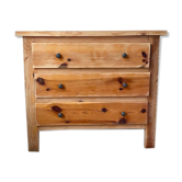 Wooden chest of drawers