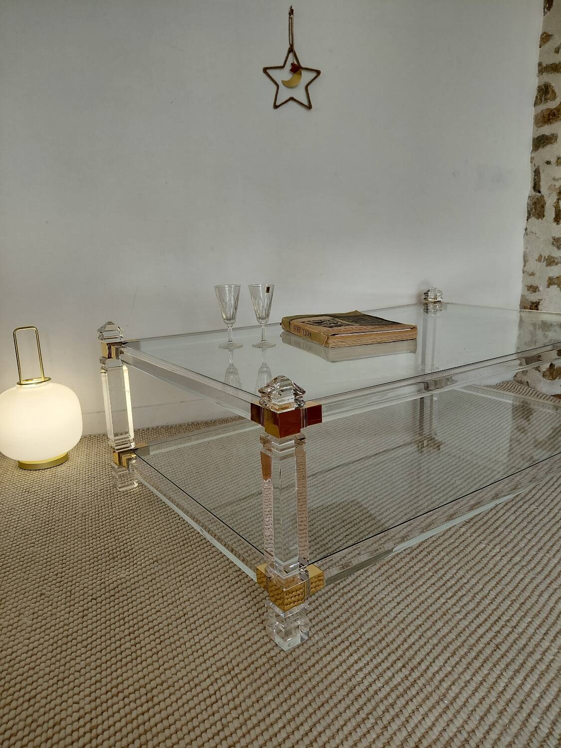 Table XL Laiton massif et Plexiglas-Style Jansen 1970