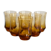 Ensemble de cinq petits verres jaunes du milieu du siècle, Europe, années 1960