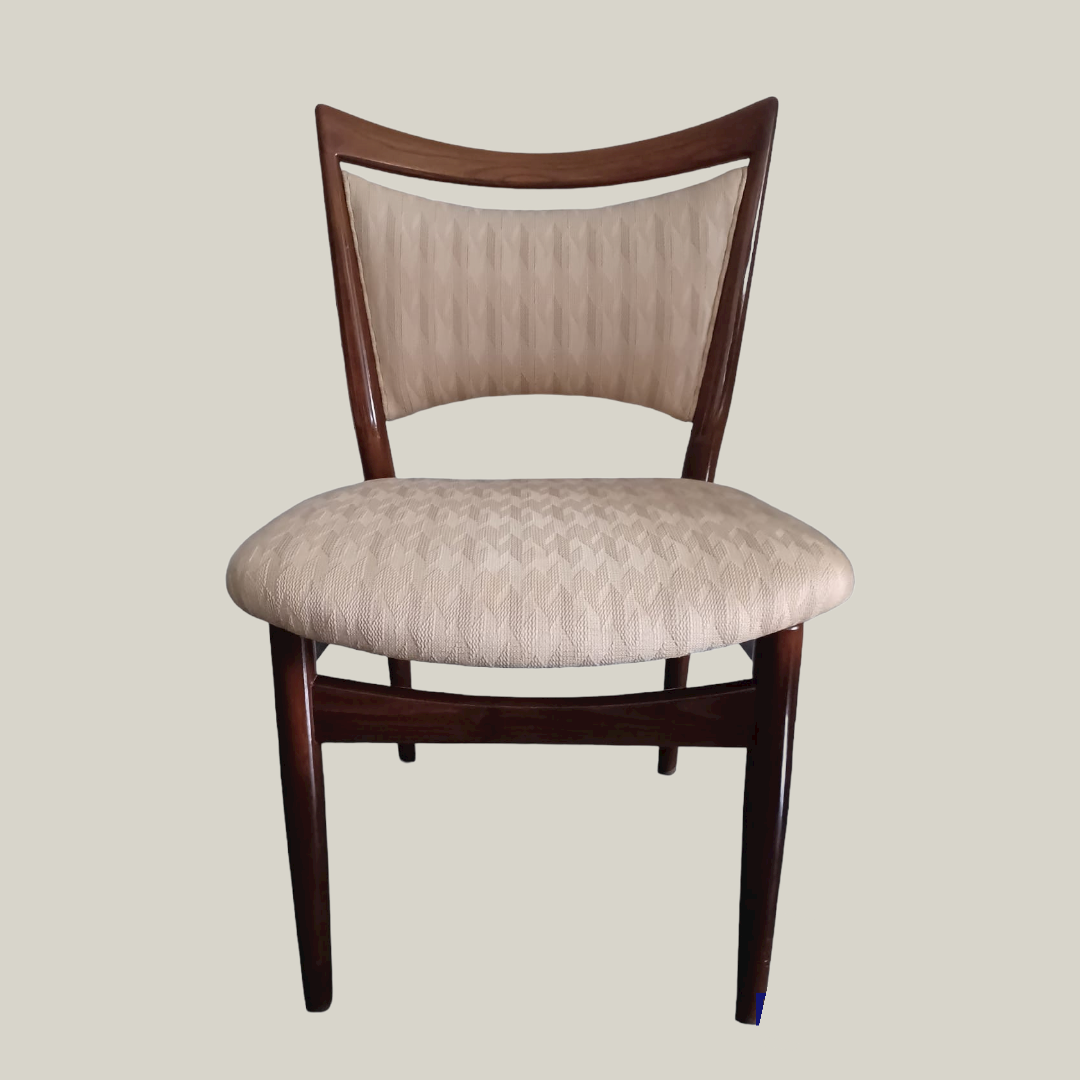 Model ‘SW87’ Finn Juhl for Søren Willadsen 4 dining chairs 1950’S