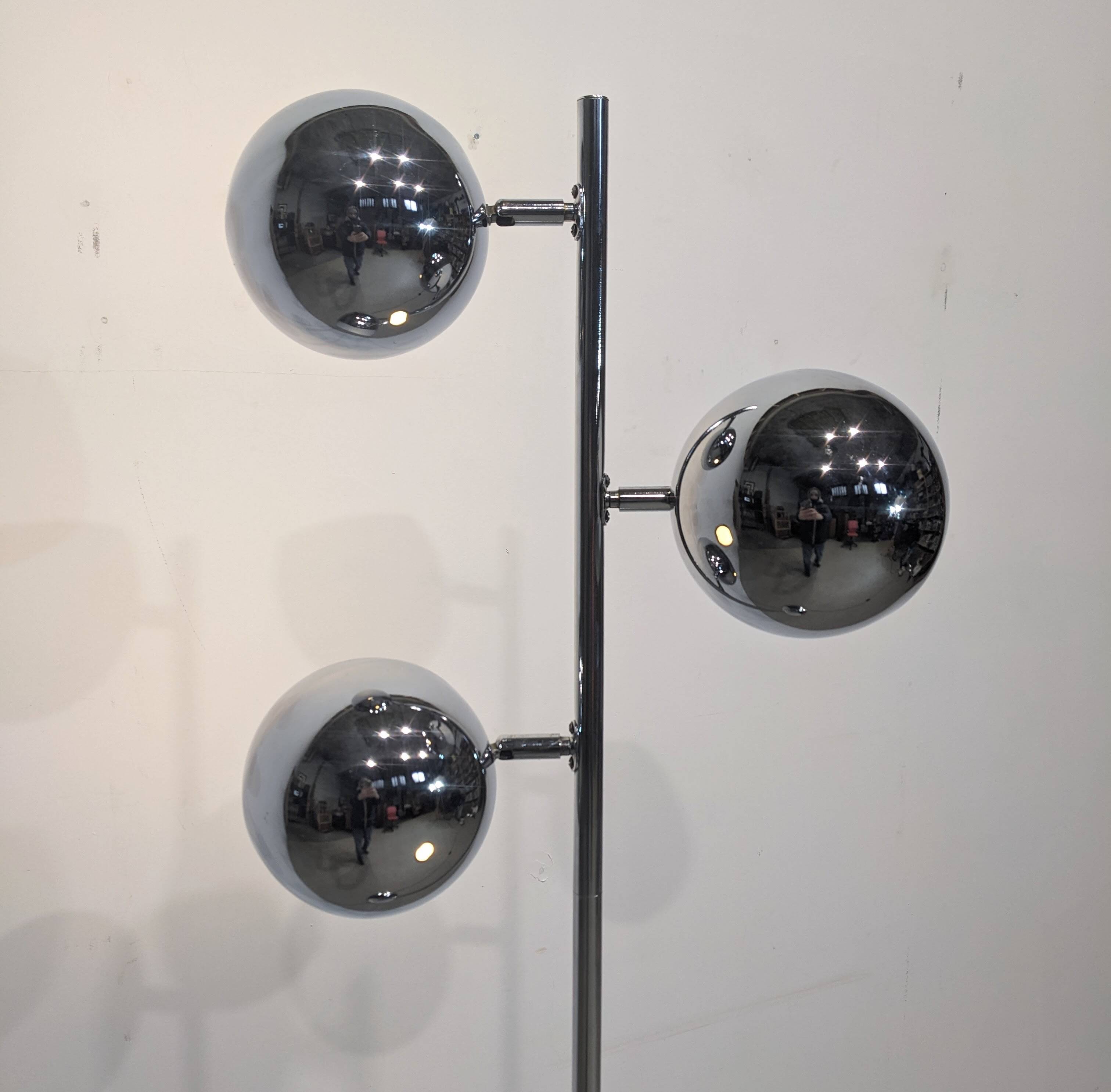 Space-age floor lamp 1970s