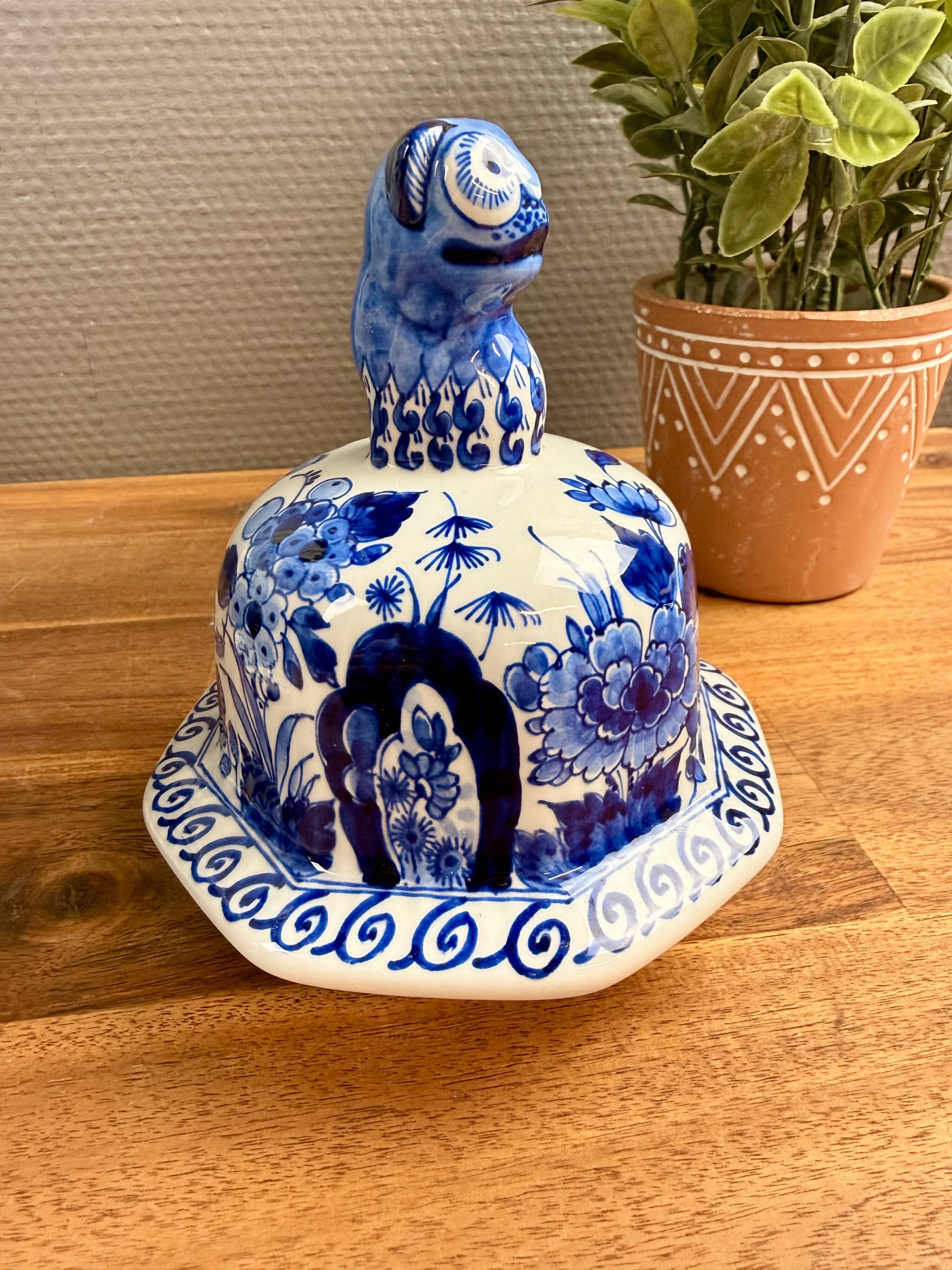 Delft potiche with lid – De Porceleyne Fles – blue decoration