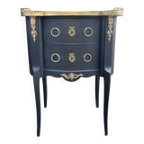 Black kidney chest of drawers in Louis XV old style