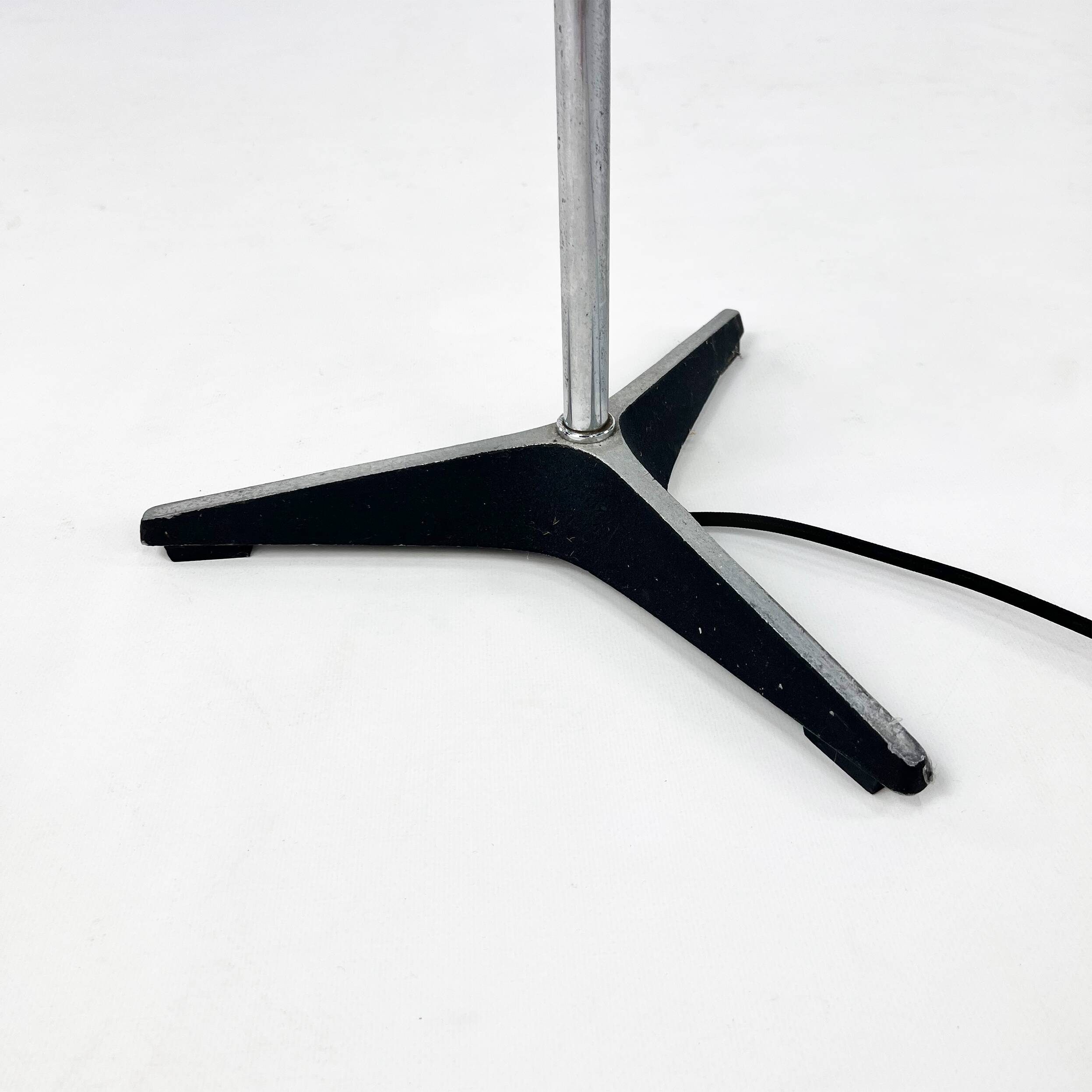 Mid Century Dutch Design Floorlamp by Frank Ligtelijn for Raak Amsterdam, 1960s