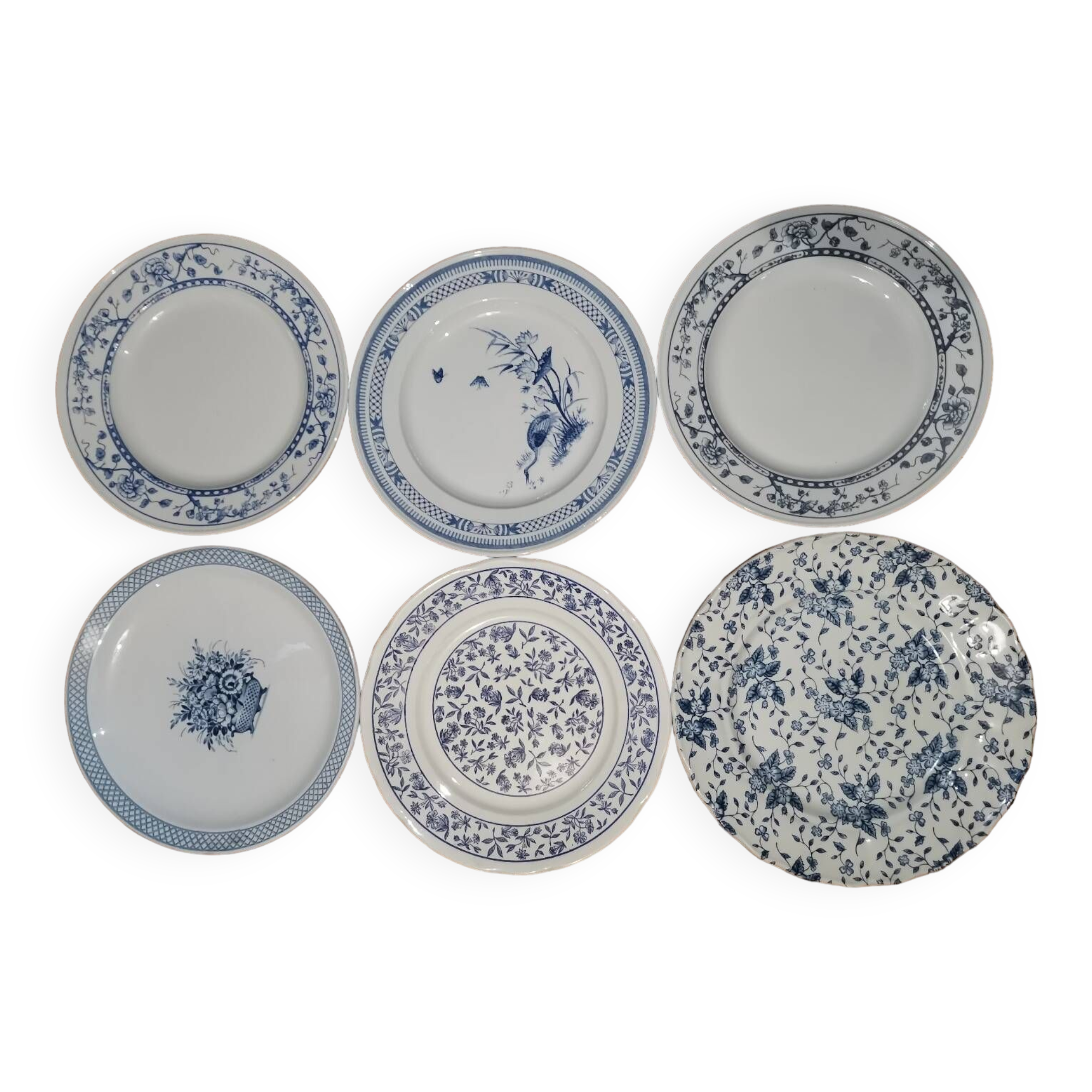 Blue mismatched plate set