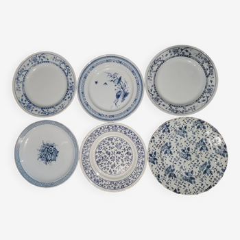 Blue mismatched plate set