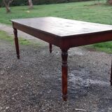 Country farm table in oak