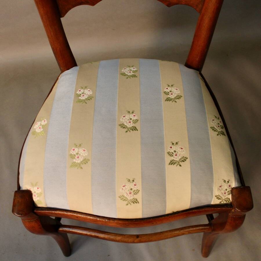 Pair of Elegant Walnut Chairs