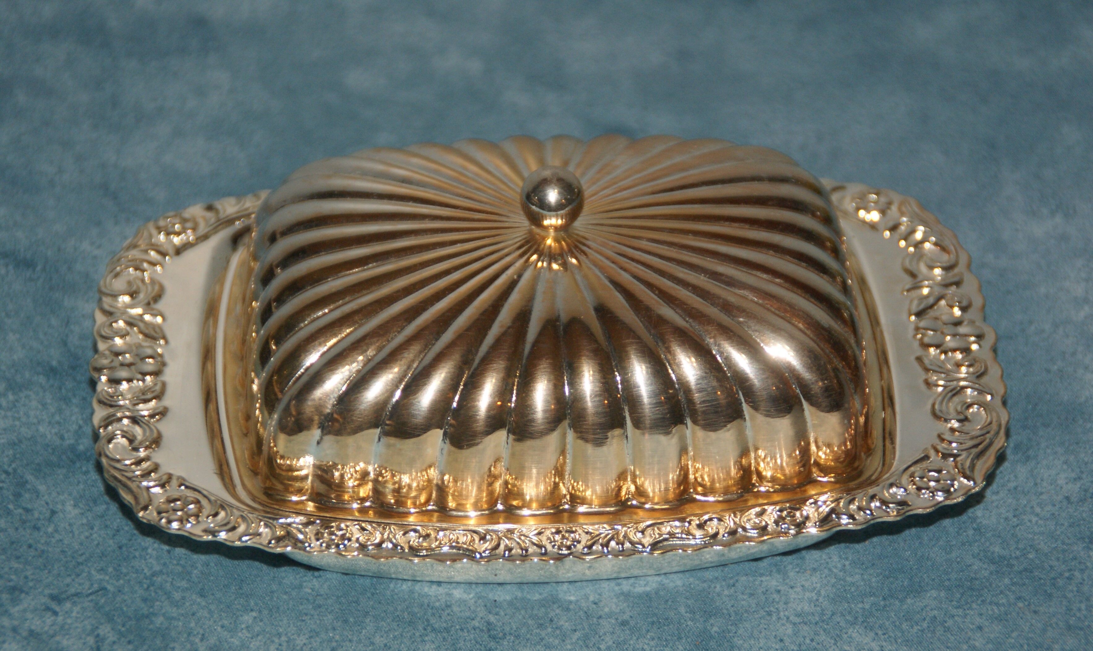 Silver metal butter dish / vintage 50s-60s