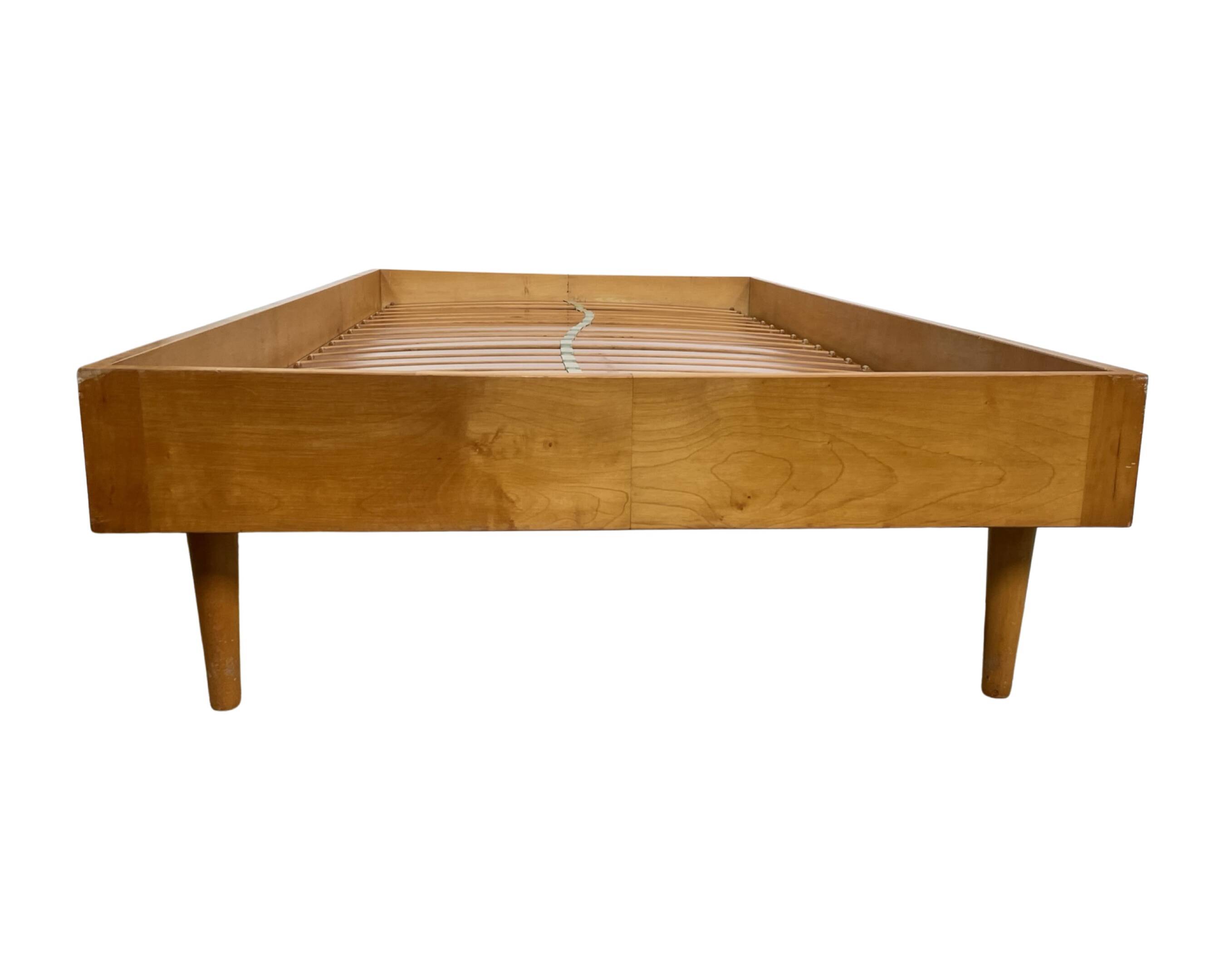 Vintage daybed of the 1960s Netherlands minimalist design in oak