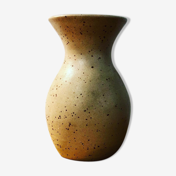 Stoneware vase