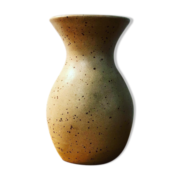 Stoneware vase