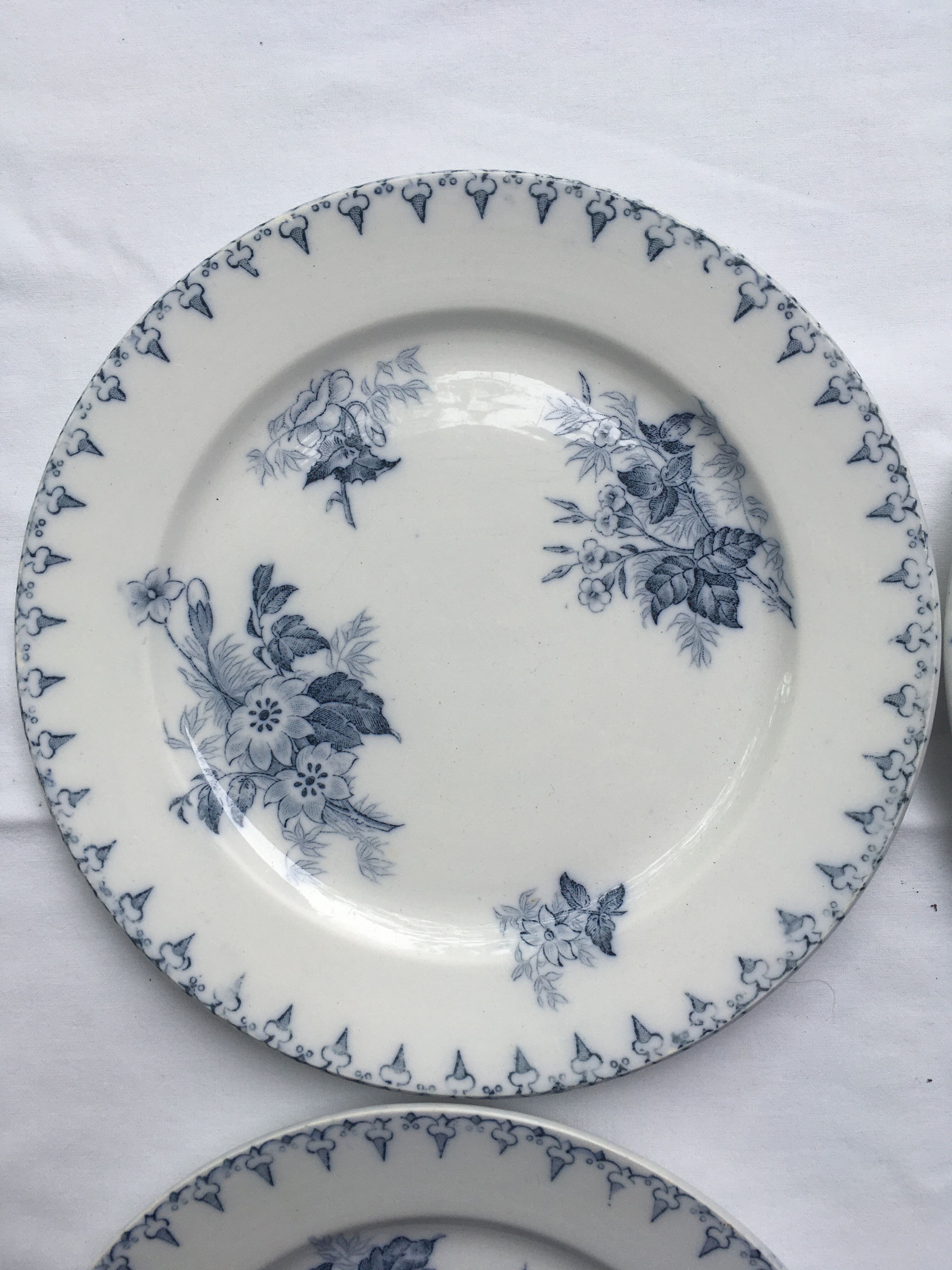 4 Dessert plates Sarreguemines U-C model Flore