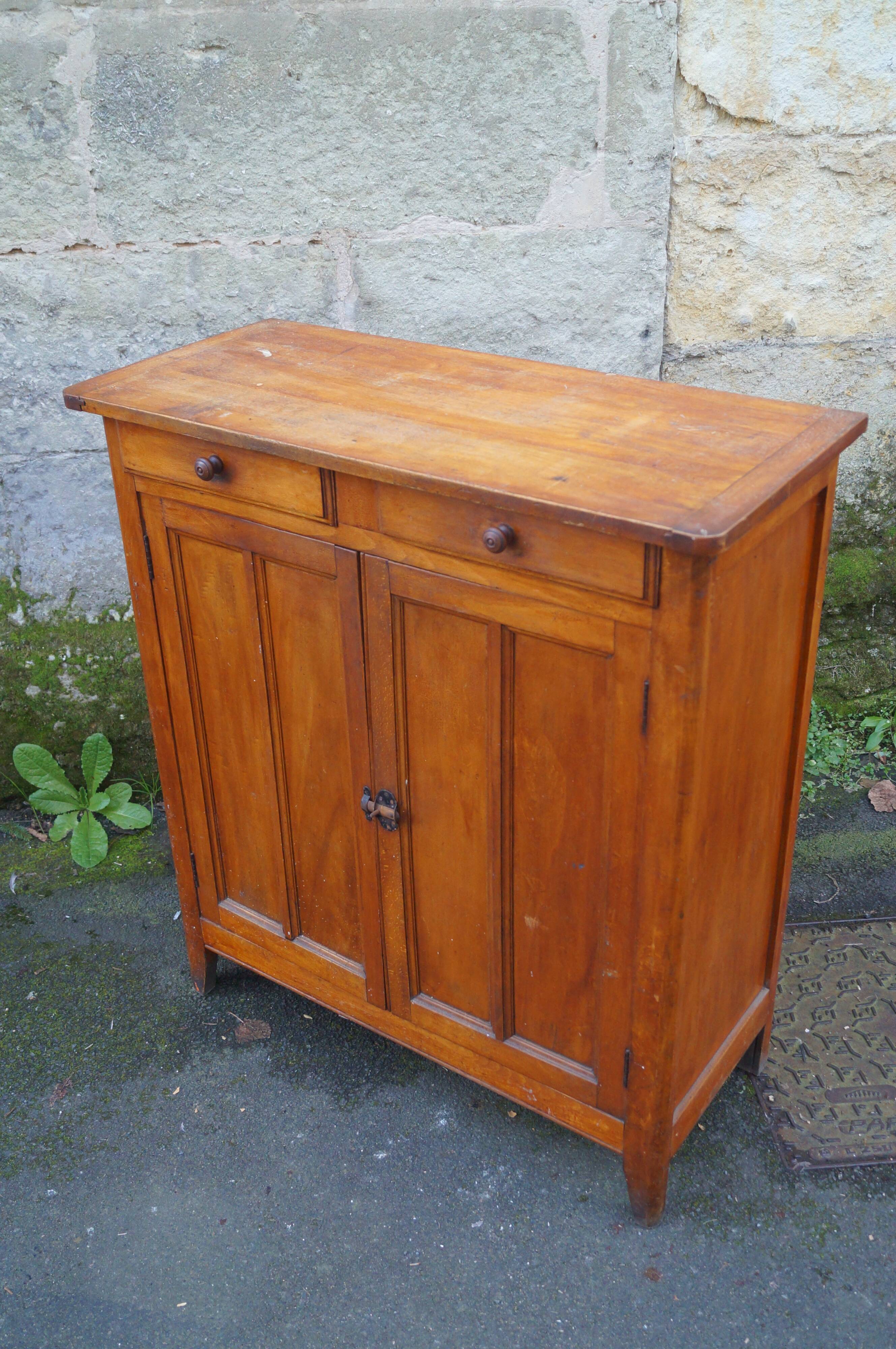 Parisian buffet 1940