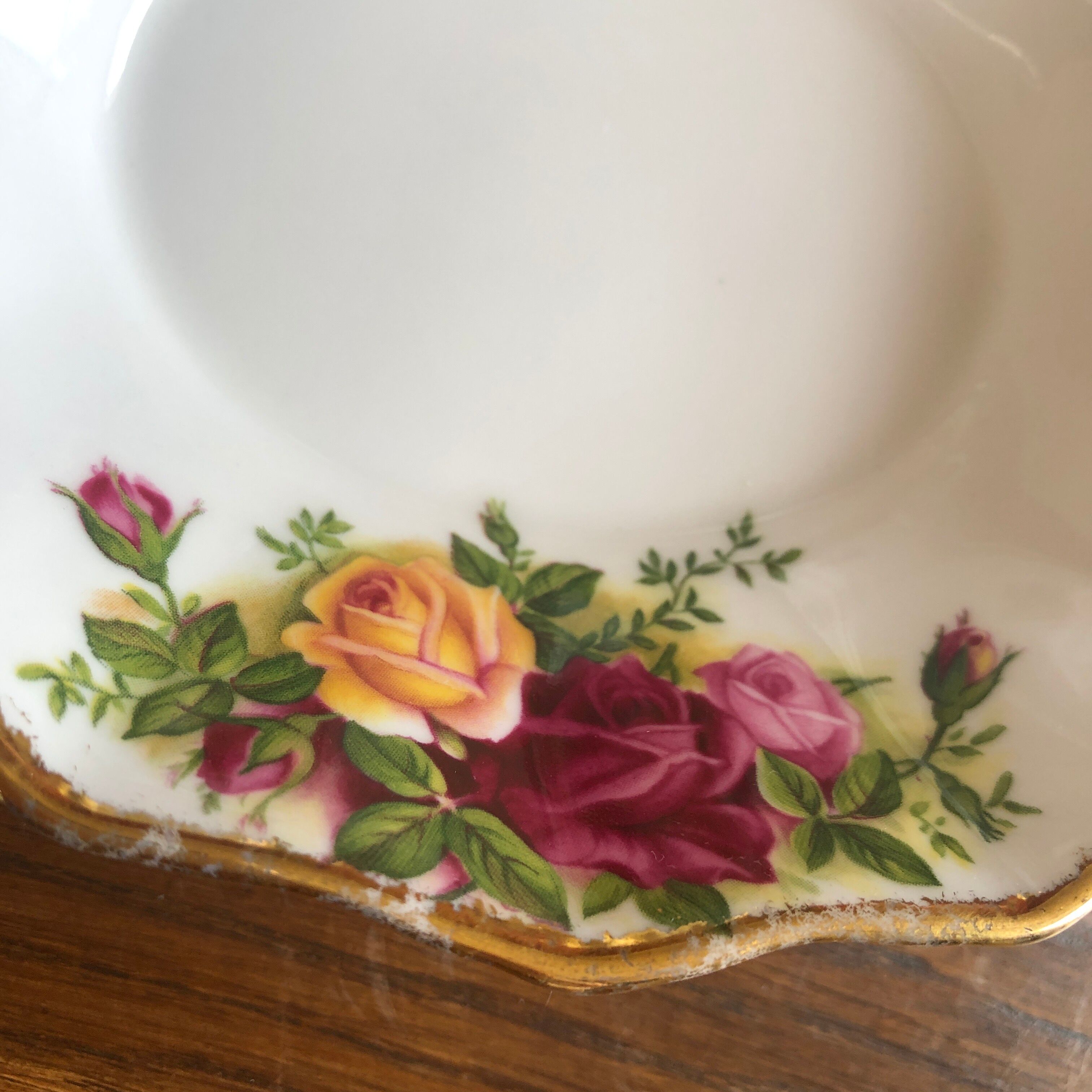 Floral porcelain cup