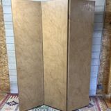 Screen 3 shutters
