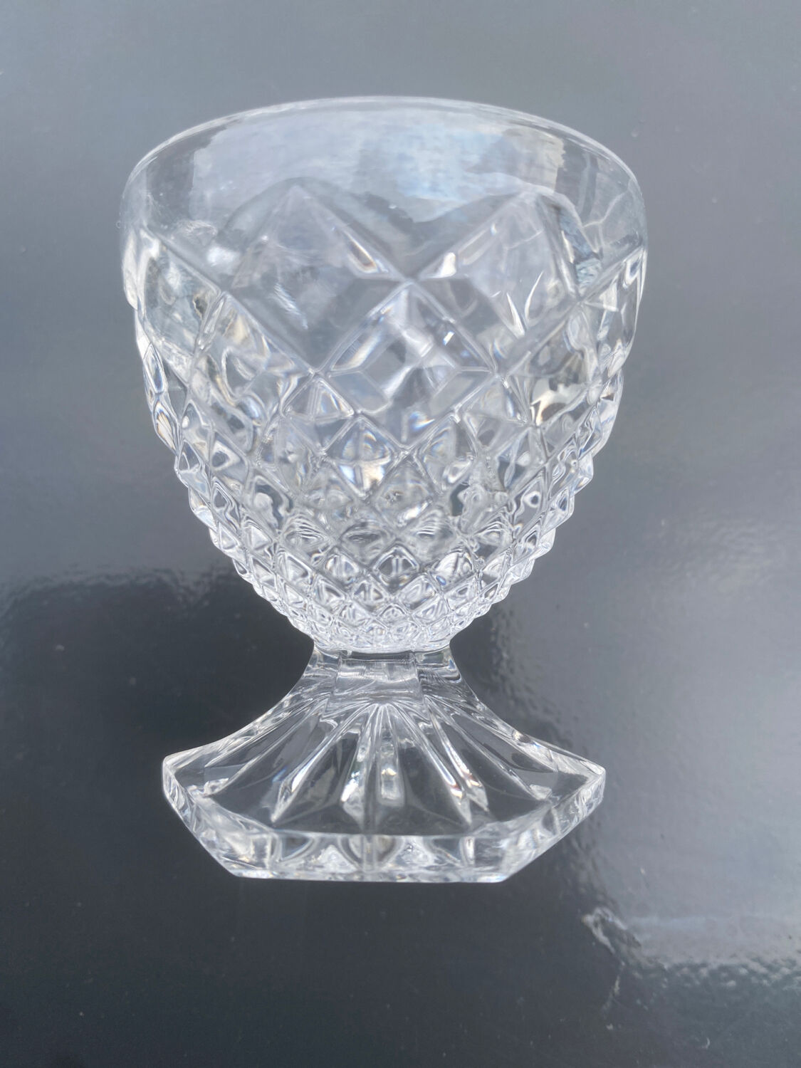Vintage crystal coquetier