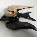 Ceramic wall swallow