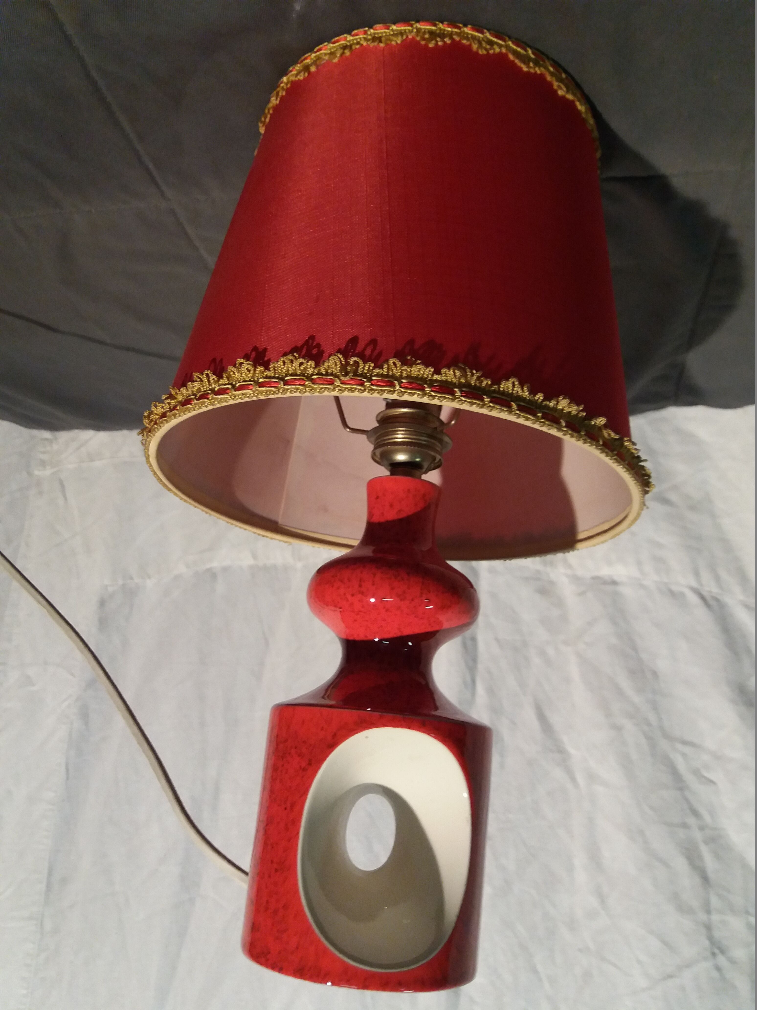 Red ceramic lamp 60