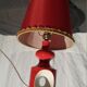 Lampe rouge en céramique vintage 60