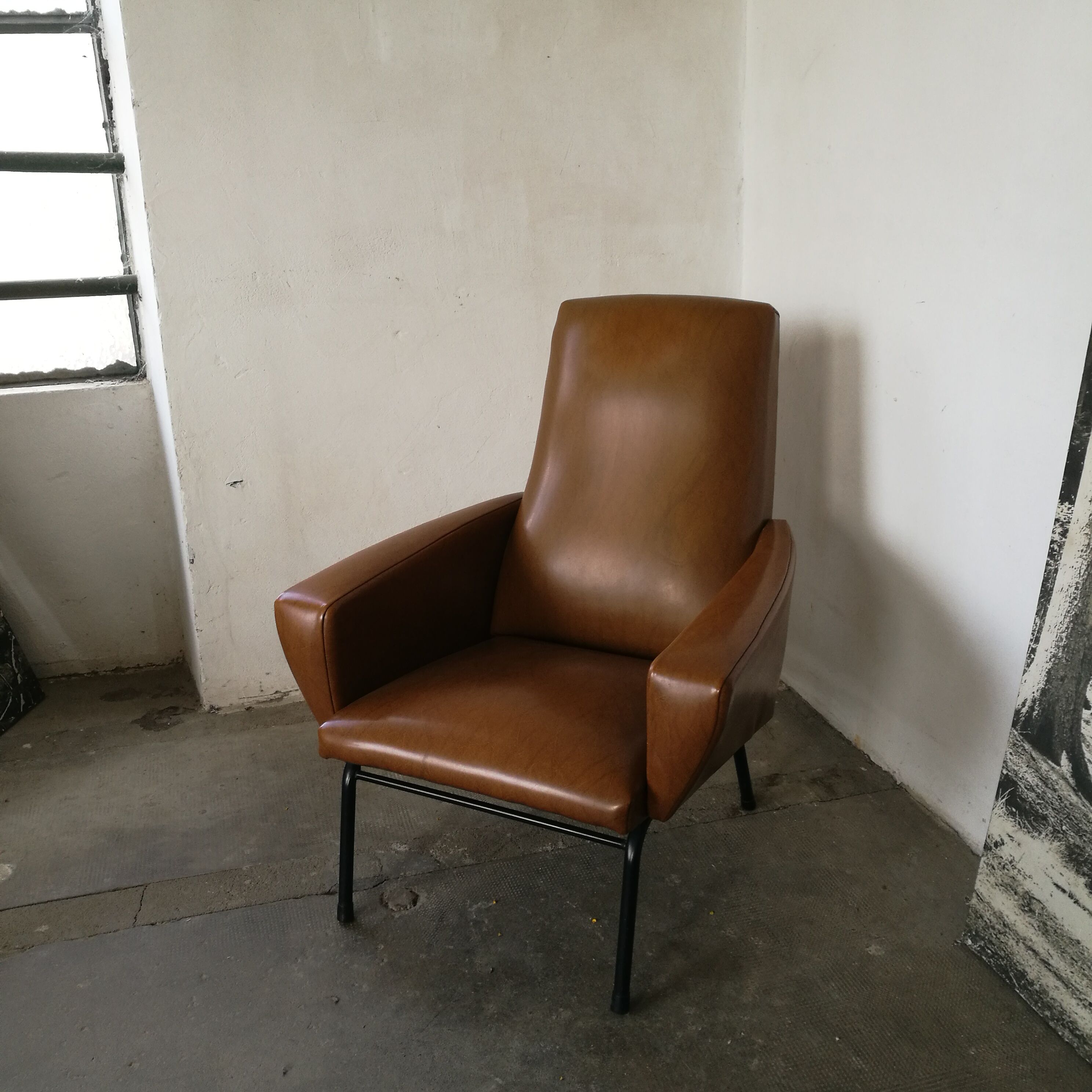 Armchair 50s skaï metal base