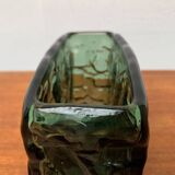 Swedish brutalist glass vase from the mid-century by Göte Augustsson for Ruda, 1960s.