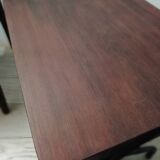 Vintage tablet lamppost