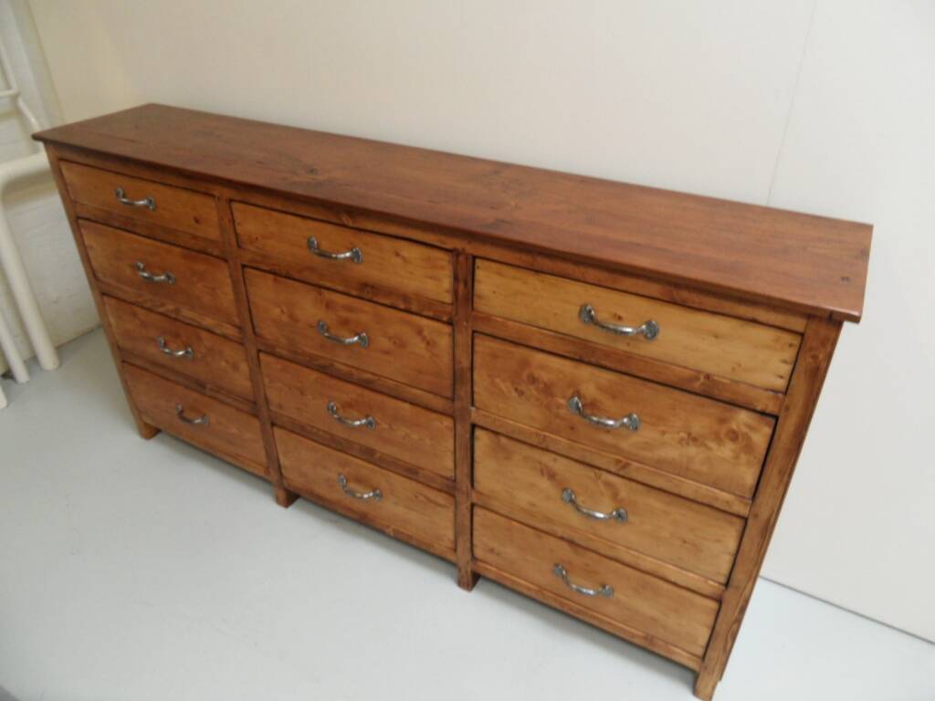 Classeur d'apothicaire vintage avec tiroirs