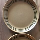 4 vintage stoneware plates
