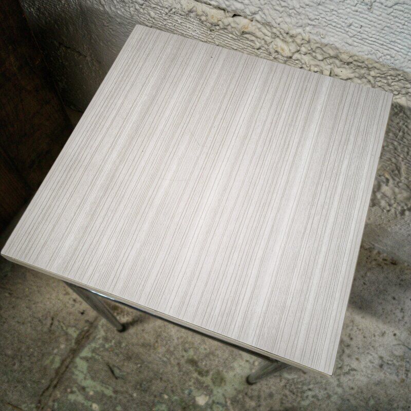 Formica shiner stool