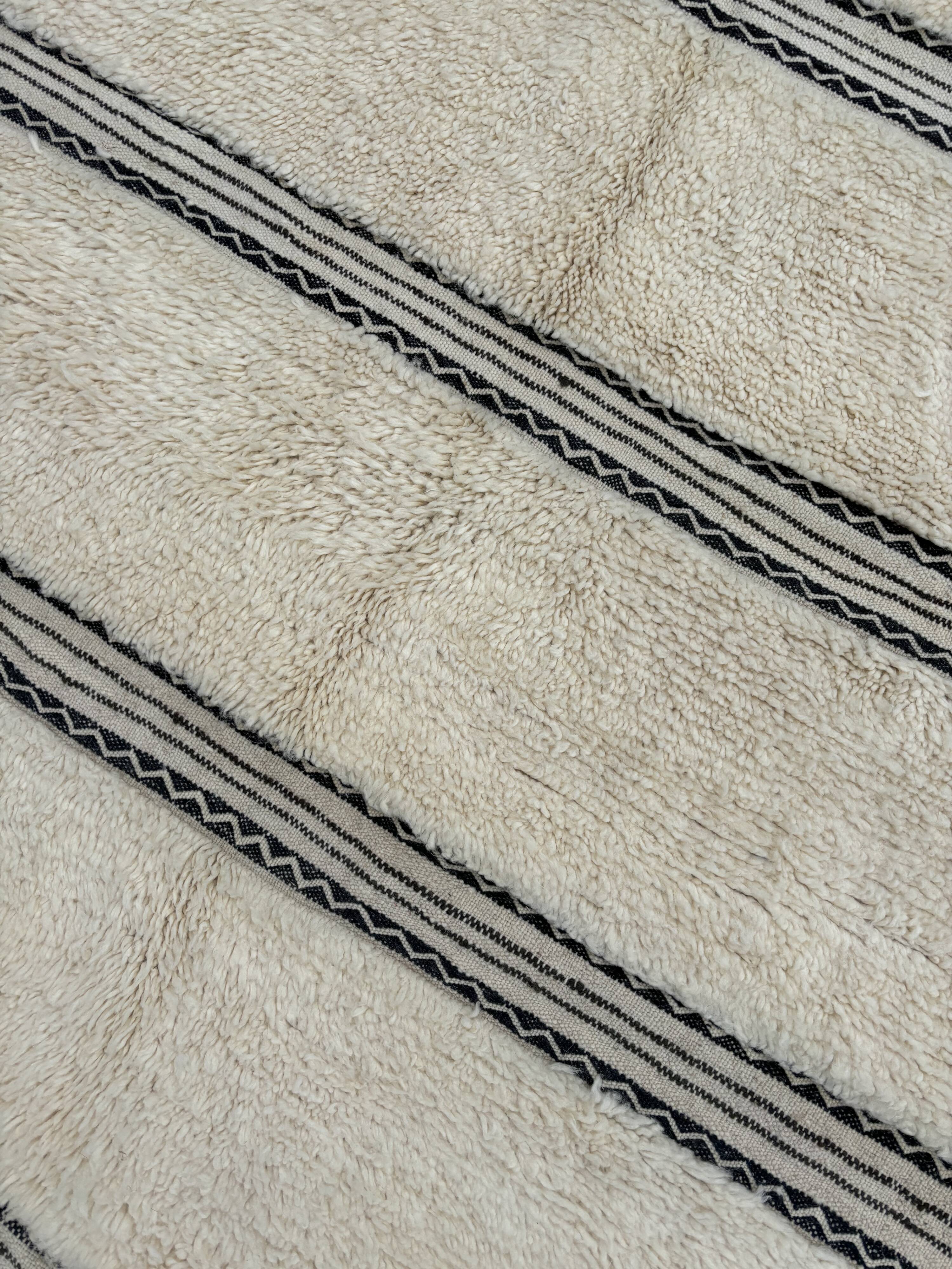 White Berber carpet in new Beni Ourain wool 160x280 cm