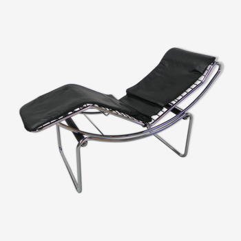 Chaise longue