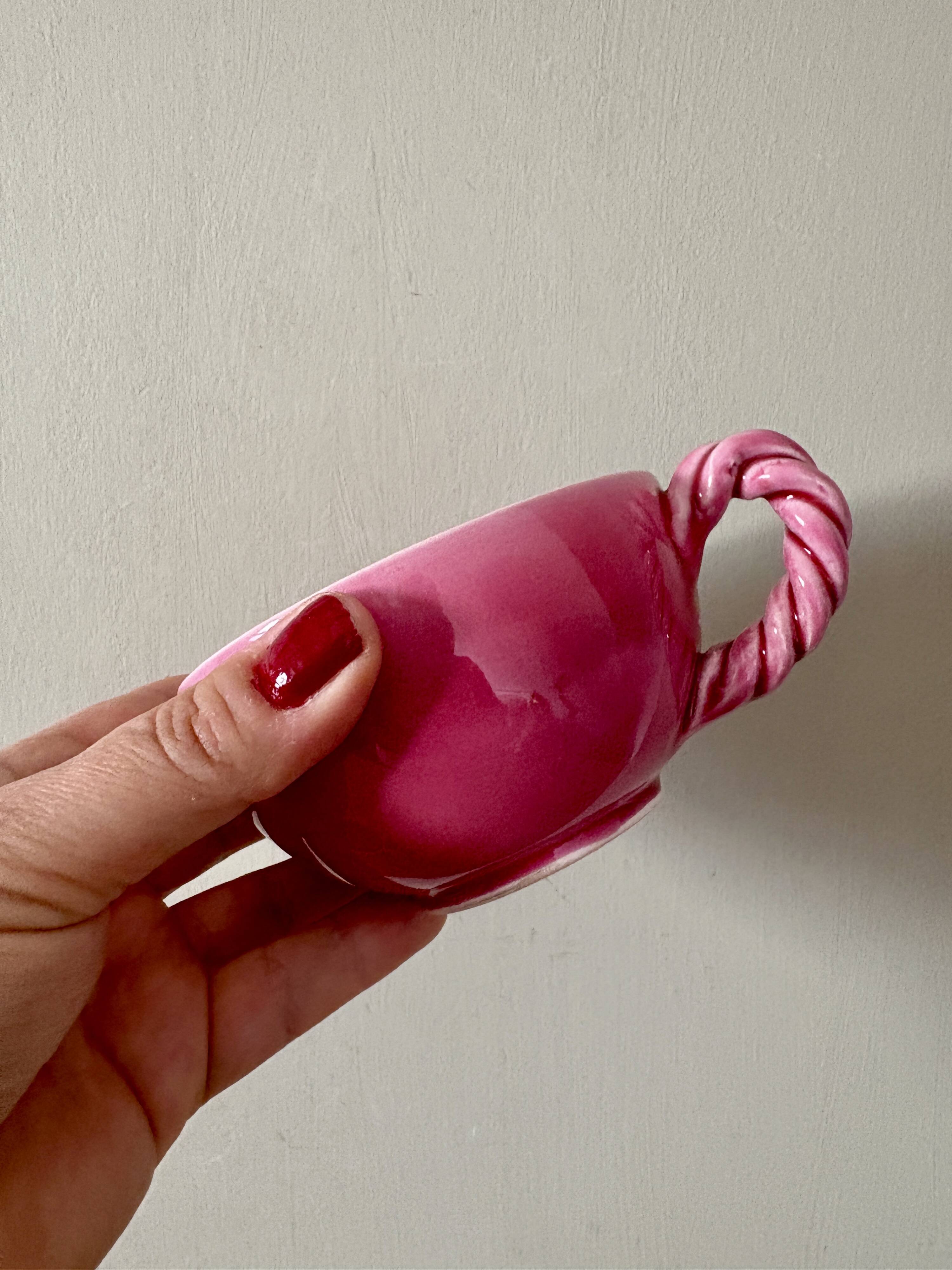 Set of 2 antique pink ceramic mugs