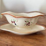 Grande saucière ancienne en faïence de Longchamp