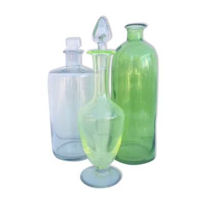 Ensemble carafes & vases
