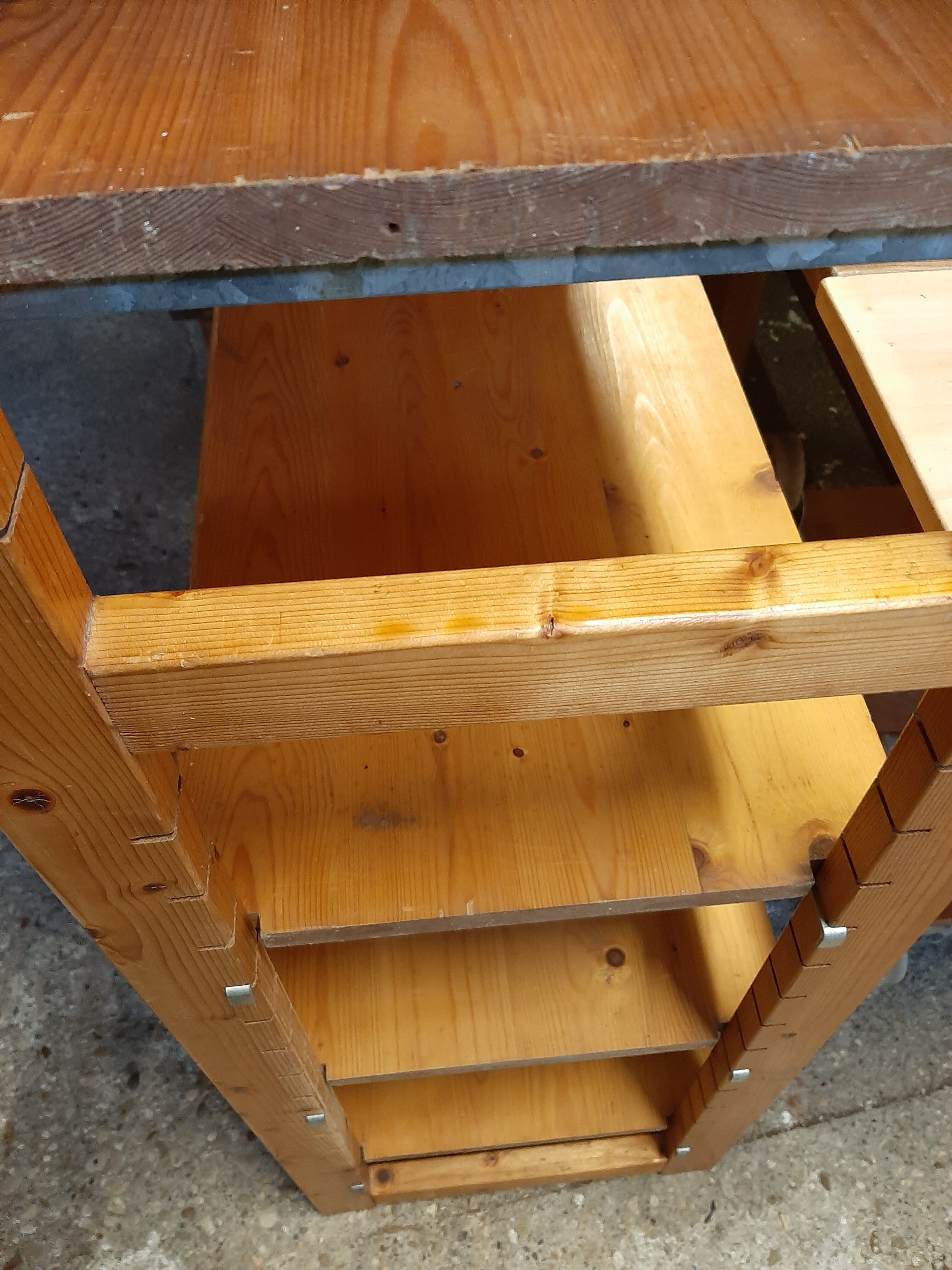 Modular shelf Bruynzeel