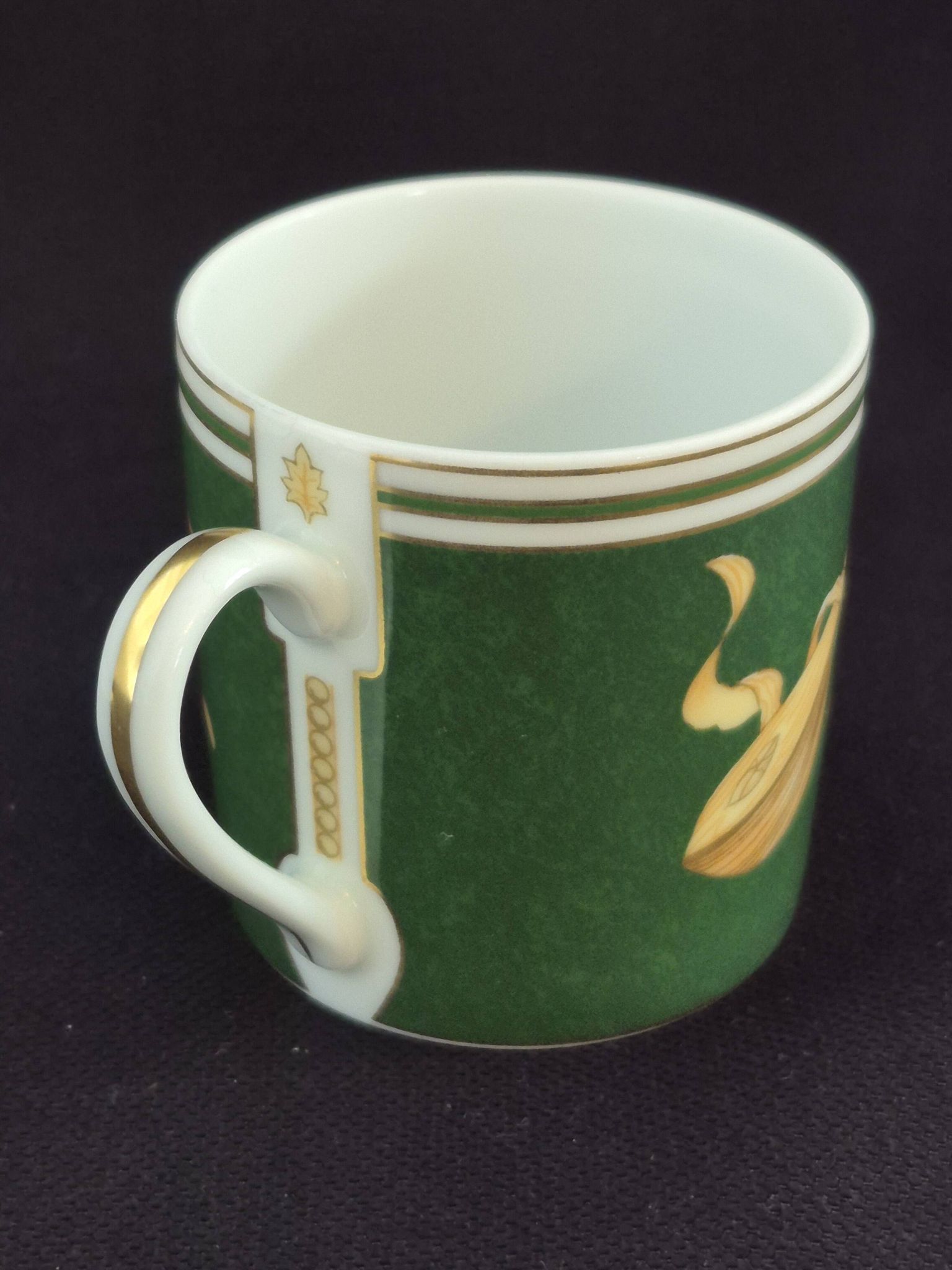 Litre porcelain cup from limoges bernardaud model kent a467