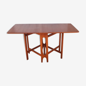 Bendt Winge's table for Kleppes M-belfabrikk