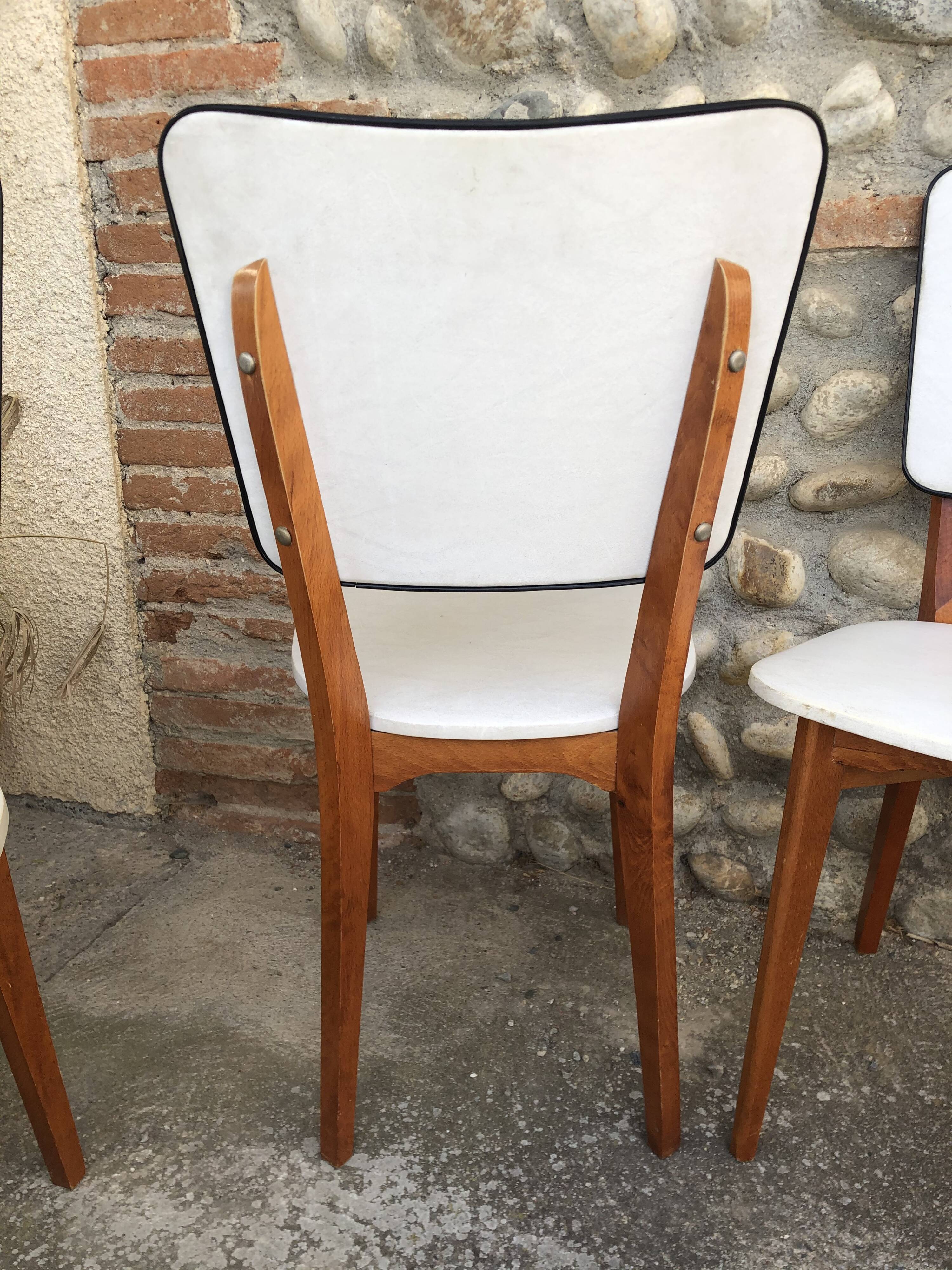 Lot de 4 chaises skai