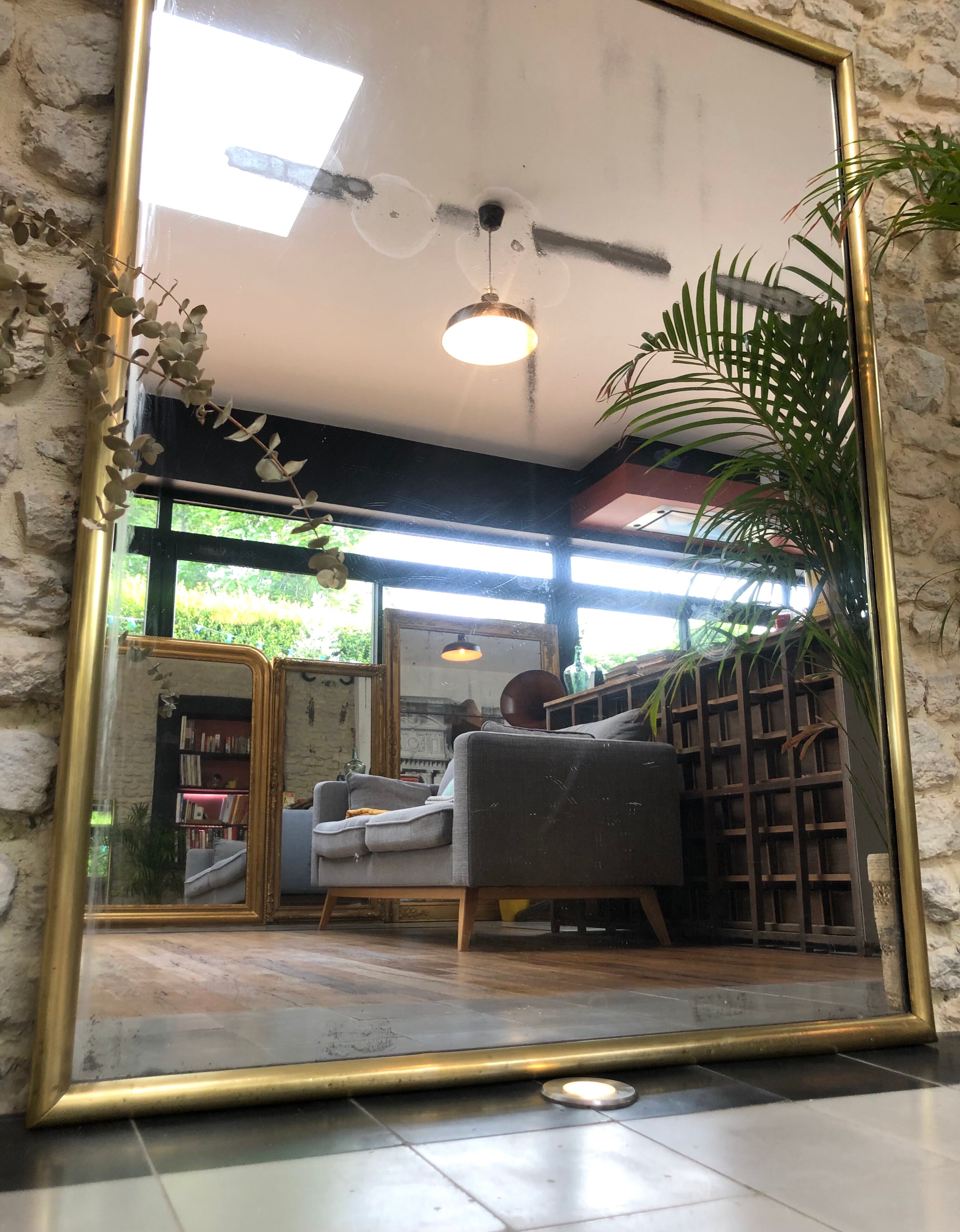 Mirror period early 19th structure in golden metal, mercury ice pricked 145/106cm