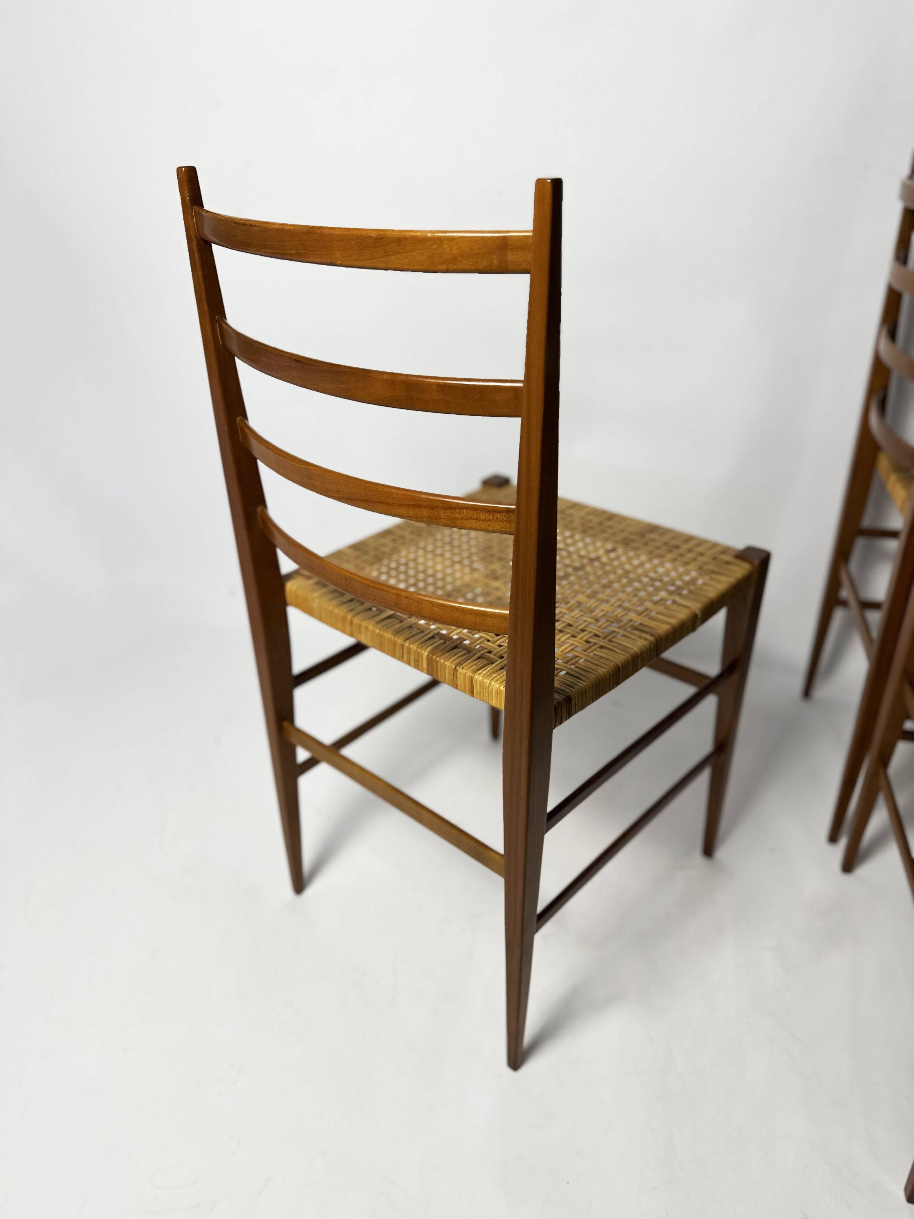 Set of 4 vintage Italian chairs in Superleggera style