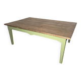 Table basse ancienne, pieds en chêne dessus en sapin.