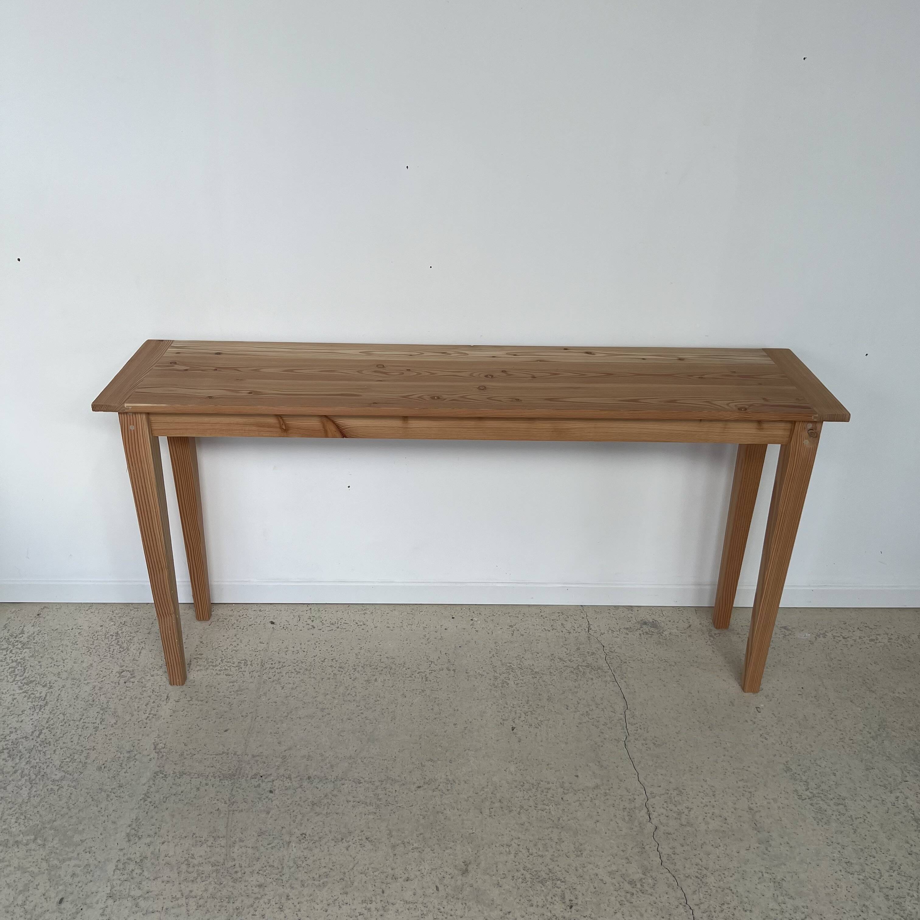 Fine console, side table or school table in wood with spindle legs 160cm Vintage retro decoration