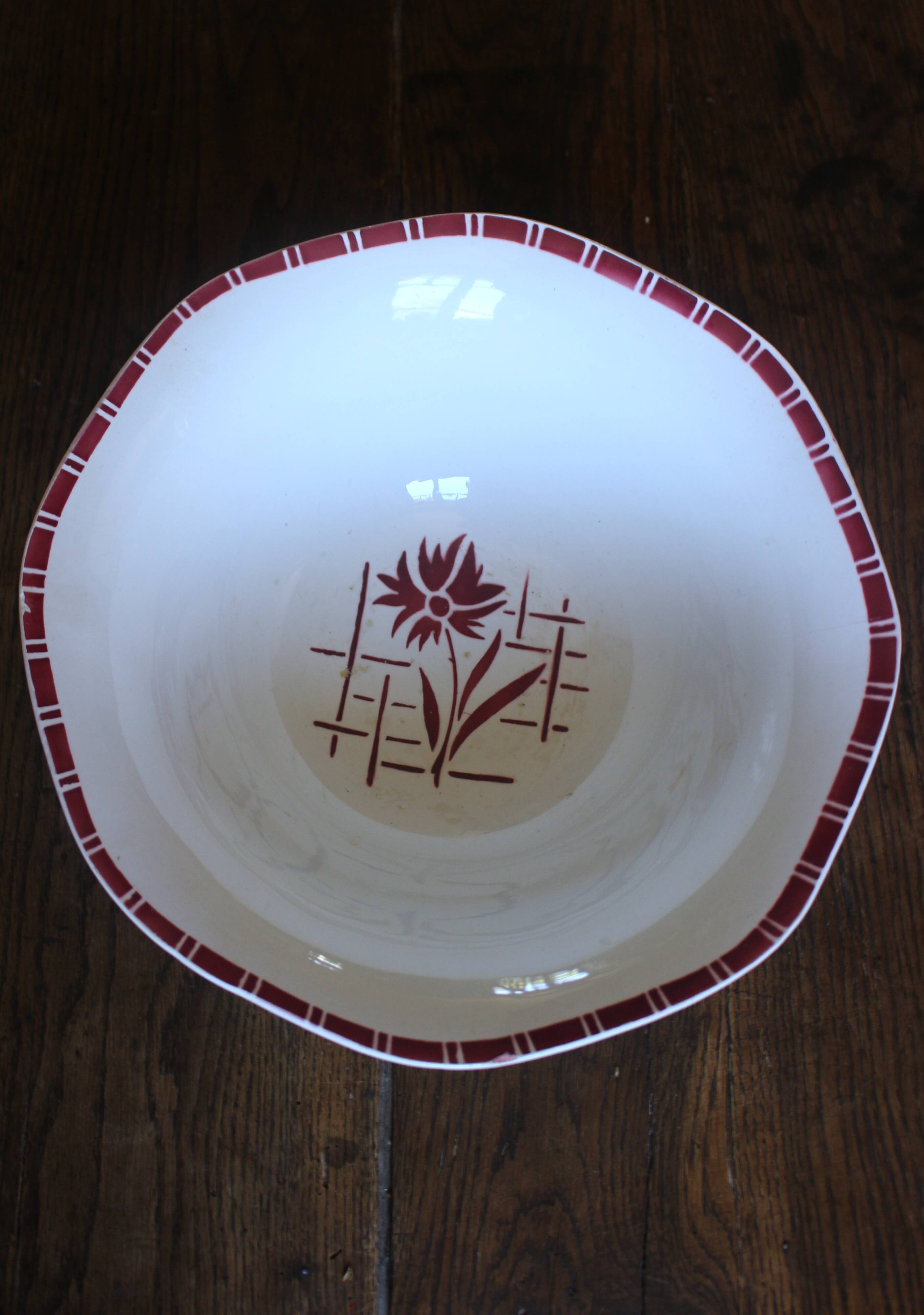 Saladier Sylvia Digoin Sarreguemines fleur rouge Art Deco