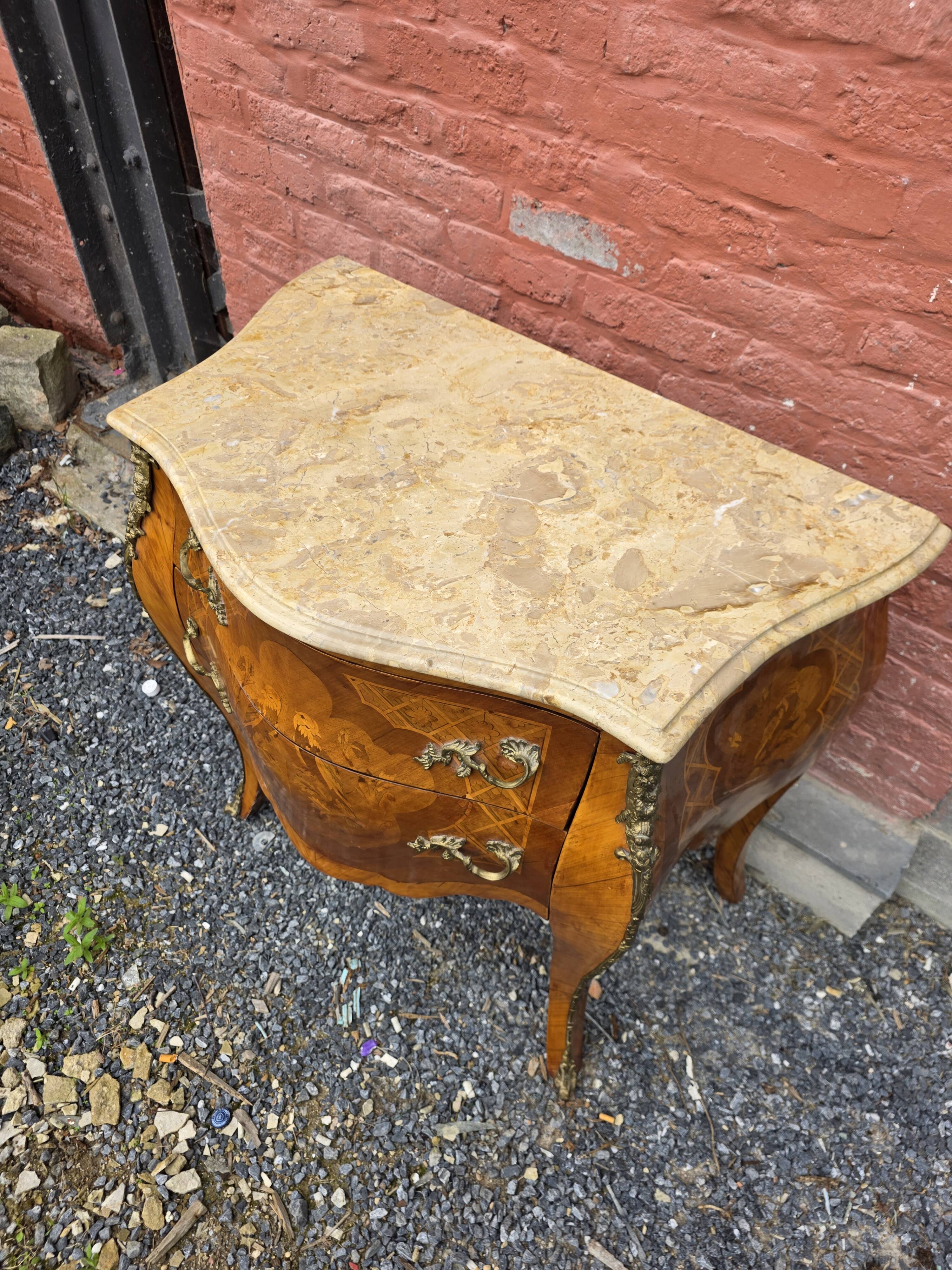 Curved Louis XV style commode in marquetry, mid-20th century.